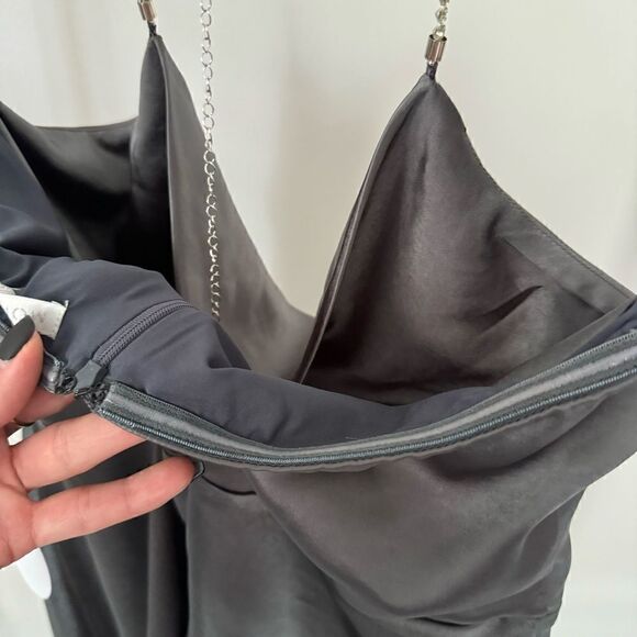⭕️ MORE TO COME Talia Diamond Dress Grey Medium - Picture 5 of 9